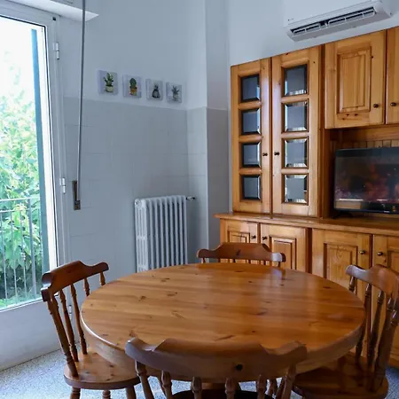 'largo Dei Sapori House'
