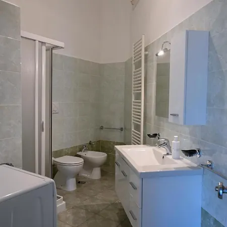'largo Dei Sapori House'
